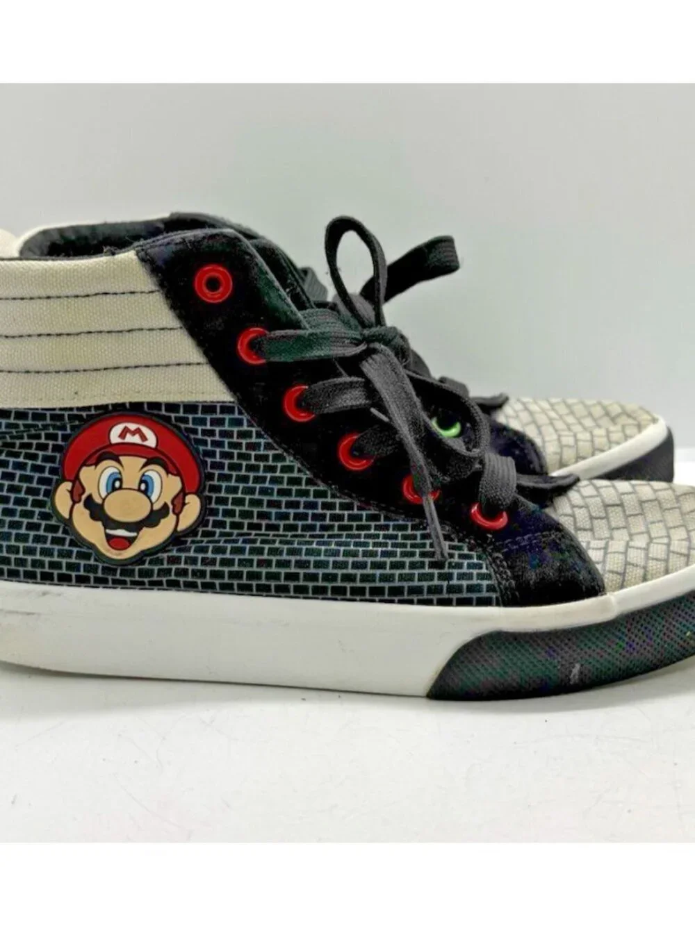 Ground Up Nintendo Super Mario Bros Boys 3 High Top Shoes Mario Luigi Mismatched